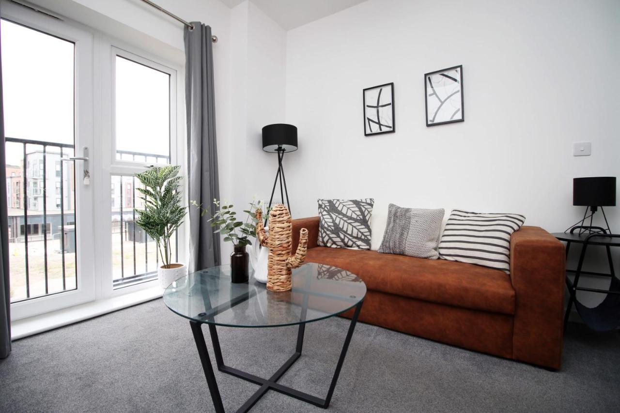 Beachview By Mia Living Close To Beach, Free Parking, Modern 2 Bedroom Apartment Баррі Екстер'єр фото