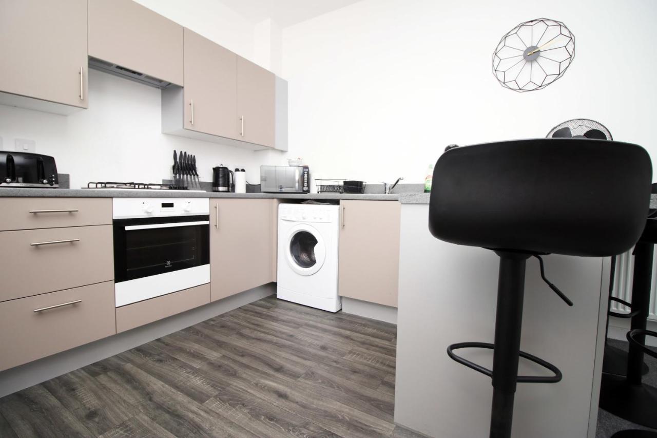 Beachview By Mia Living Close To Beach, Free Parking, Modern 2 Bedroom Apartment Баррі Екстер'єр фото