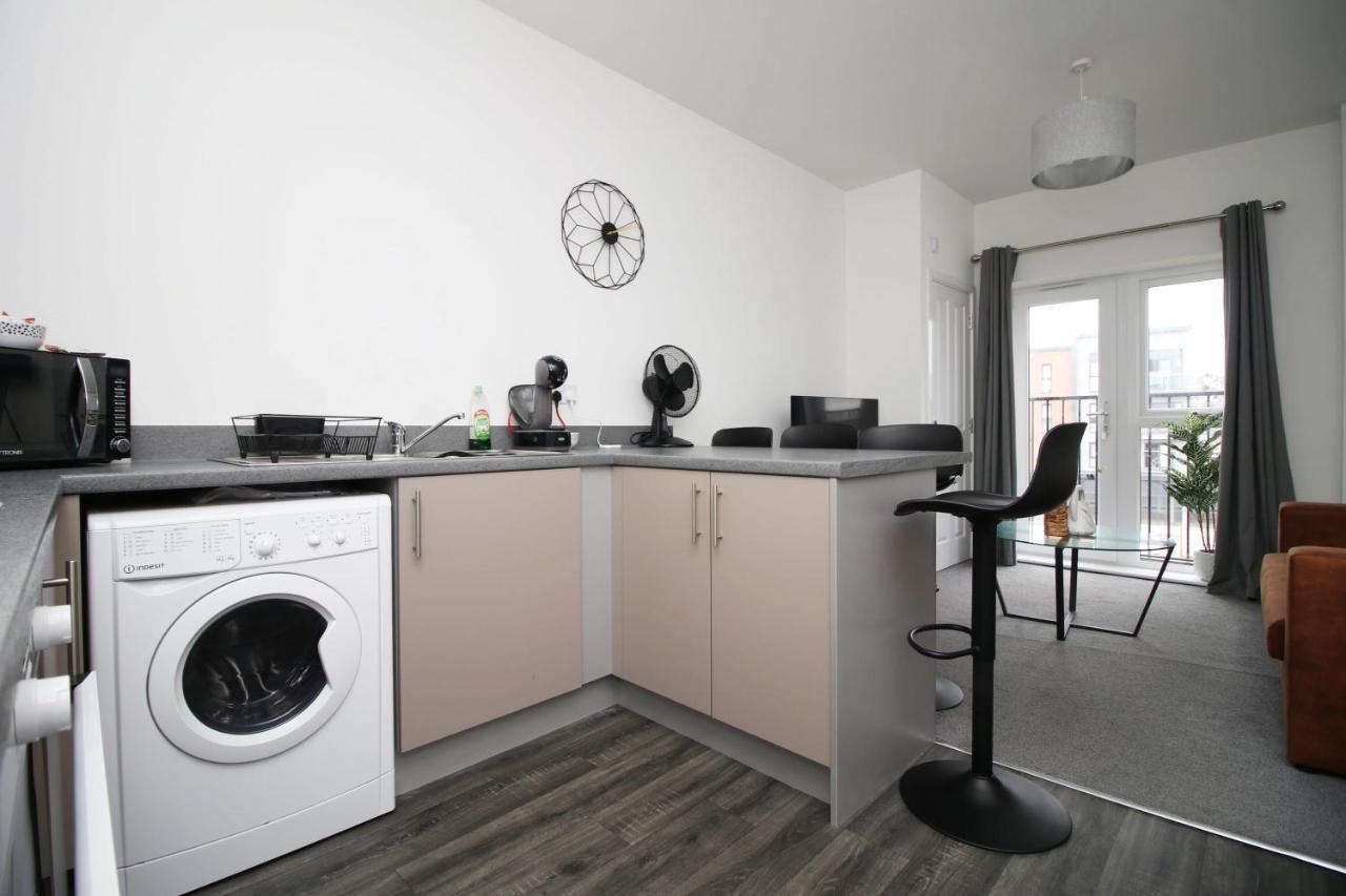Beachview By Mia Living Close To Beach, Free Parking, Modern 2 Bedroom Apartment Баррі Екстер'єр фото